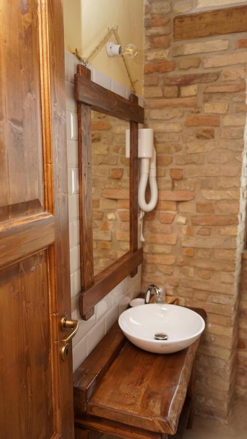 Il Castello Affittacamere Montecosaro  Kültér fotó