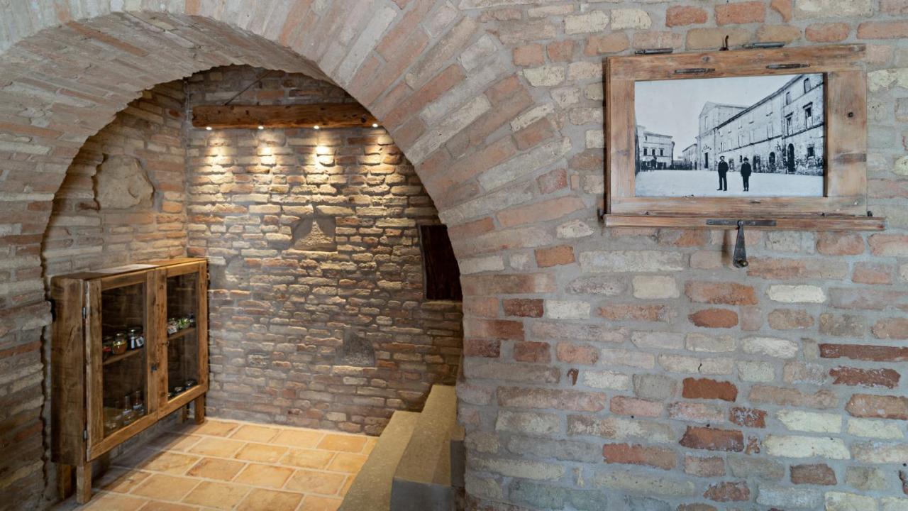Il Castello Affittacamere Montecosaro  Kültér fotó